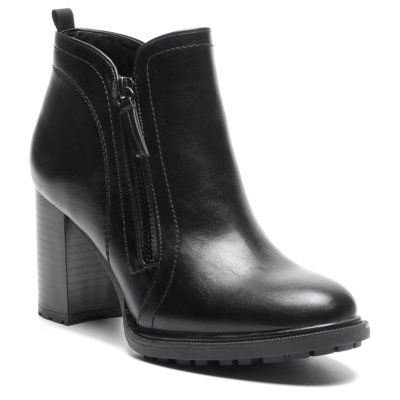 Jenny Fairy LS5273-02A Czarny. Czarne botki Jenny Fairy, bez wzorów, ze skóry ekologicznej, bez obcasa, bez zapięcia. Za 129.99 zł.