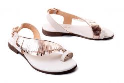 IGI&CO 16795 33 burro, sandały/japonki damskie. Czerwone klapki IGI&CO, bez wzorów, ze skóry, bez obcasa. Za 149.95 zł.