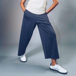 Spodnie damskie Kappa Gefron Athleisure. Szare spodnie dresowe Kappa, bez wzorów. Za 281.00 zł.
