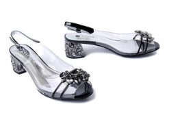 SCAVIOLA G-25 BLACK, sandały damskie. Czarne sandały Sca'viola, bez wzorów, ze skóry, eleganckie, bez obcasa, na obcasie, bez zapięcia. Za 434.90 zł.
