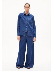 Armedangels Spodnie "Kelaani" w kolorze granatowym rozmiar: M. Niebieskie spodnie materiałowe ARMEDANGELS, m, bez wzorów, z bawełny, z podwyższonym stanem. Za 260.99 zł.