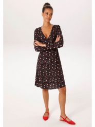 Aniston Sukienka w kolorze czarno-czerwonym rozmiar: 38. Czarne sukienki Aniston, bez wzorów, z wiskozy, bez kołnierzyka, bez ramiączek, midi. Za 173.99 zł.