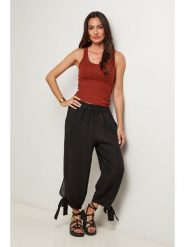 Le Monde du Lin Lniane spodnie w kolorze czarnym rozmiar: 34/36. Czarne spodnie materiałowe Le Monde du Lin, bez wzorów, ze lnu. Za 130.99 zł.