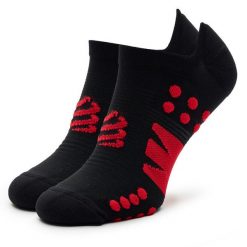 Skarpety krótkie Compressport. Czarne skarpety Compressport, bez wzorów. Za 39.99 zł.