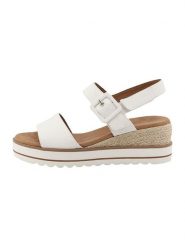 Tom Tailor Sandały w kolorze białym na koturnie rozmiar: 38. Białe sandały Tom Tailor, bez wzorów, z otwartym noskiem, bez obcasa, na koturnie, bez zapięcia. Za 96.37 zł.