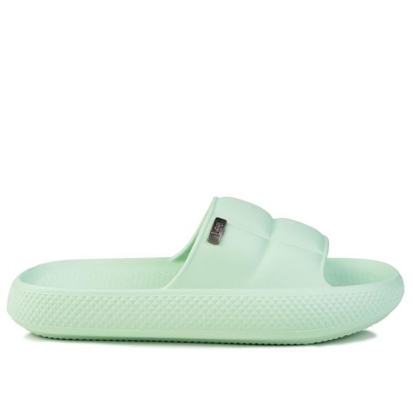 Klapki damskie sportowe Lee MAYA SLIDER WOMEN LOW. Zielone klapki Lee, bez wzorów, z materiału, bez obcasa. Za 89.00 zł.