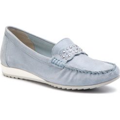 Mokasyny CAPRICE - 9-24653-22 Blue Metallic 858. Niebieskie mokasyny Caprice, bez wzorów, ze skóry, bez obcasa. W wyprzedaży za 169.00 zł.