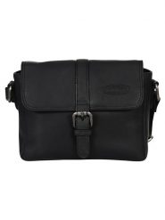 SPARWELL Skórzana torebka "Kreative Kayla" w kolorze czarnym - 20 x 15 x 7 cm rozmiar: onesize. Czarne torby na ramię SPARWELL, bez wzorów, z materiału, na ramię, bez dodatków. Za 130.99 zł.