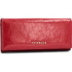 Duży Portfel Damski PETERSON - 467-14-03-01 Red. Czerwone portfele Peterson, bez wzorów, ze skóry. Za 139.00 zł.