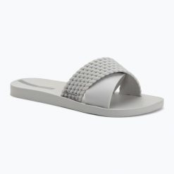 Klapki damskie Ipanema Street II. Szare klapki Ipanema, bez wzorów, z materiału, bez obcasa. Za 73.99 zł.
