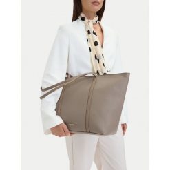 Torebka GINO ROSSI. Brązowe shopper Gino Rossi, bez wzorów, bez dodatków. Za 199.99 zł.