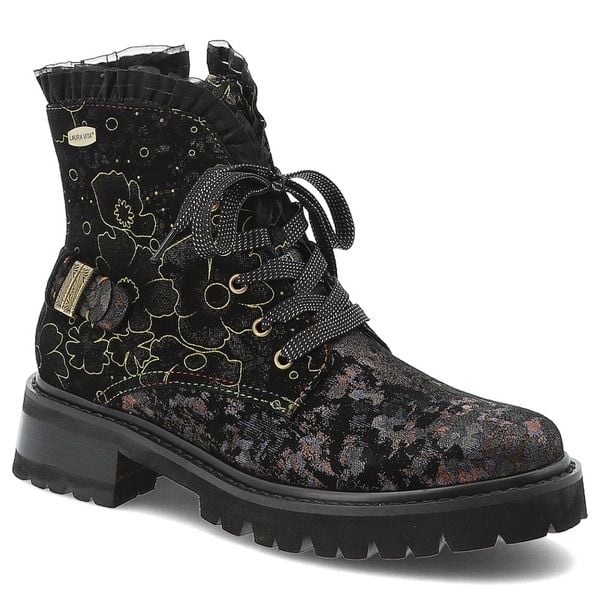 Botki damskie Laura Vita, skórzane zdobione za kostkę na płaskim obcasie na suwak, czarne, Kouleo-47. Czarne botki Laura Vita, z aplikacjami, z koronki, za kostkę, bez obcasa, na płaskiej podeszwie, bez zapięcia. Za 369.00 zł.