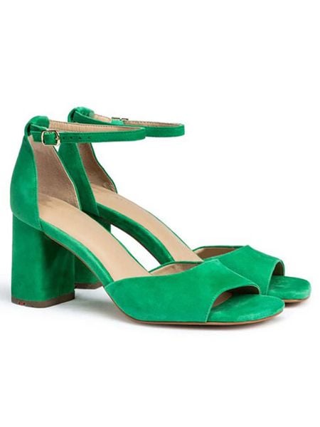 LLOYD Skórzane sandały w kolorze zielonym rozmiar: 42. Zielone sandały LLOYD, bez wzorów, z zamszu, z otwartym noskiem, bez obcasa, na koturnie, bez zapięcia. Za 197.17 zł.