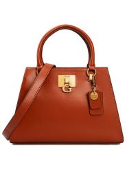 Guess Torebka w kolorze pomarańczowym - 35 x 24 x 9,5 cm rozmiar: onesize. Pomarańczowe torby na ramię Guess, z aplikacjami, z materiału, przez ramię, bez dodatków. Za 527.10 zł.