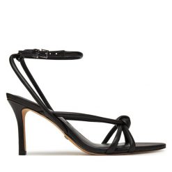 Sandały Guess. Czarne sandały Guess, z aplikacjami, bez obcasa, na szpilce, bez zapięcia. Za 529.99 zł.