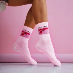 Różowe skarpetki damskie gang gang 1228. Czerwone skarpety Milena, bez wzorów, z bawełny. Za 16.90 zł.