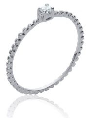 L'atelier précieux Srebrny pierścionek z cyrkonią rozmiar: 48. Szare pierścionki l'Atelier precieux, z cyrkonią, srebrne. Za 78.99 zł.