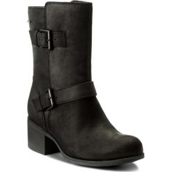 Botki CLARKS - Devreepetalgtx 261296104 Black. Czarne botki Clarks, bez wzorów, z materiału, bez obcasa, na obcasie, bez zapięcia. W wyprzedaży za 419.00 zł.
