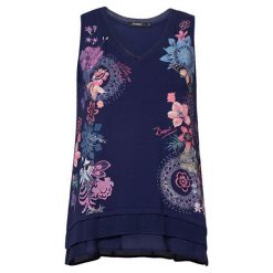 Desigual Koszulka damska TS Obi Navy 19SWTKBI 5000 (rozmiar S). Niebieskie bluzki Desigual, s, bez wzorów, bez kołnierzyka, bez ramiączek. W wyprzedaży za 118.00 zł.