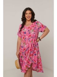 Curvy Lady Sukienka w kolorze różowym rozmiar: 48/50. Różowe sukienki Curvy Lady, bez wzorów, klasyczne, bez kołnierzyka, bez ramiączek, midi. Za 149.95 zł.