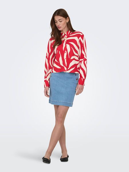 ONLY Bluzka w kolorze czerwonym rozmiar: XL. Czerwone bluzki Only, xl, bez wzorów, bez kołnierzyka, bez ramiączek. Za 78.84 zł.