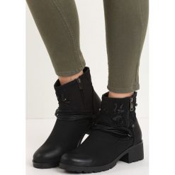 Czarne Matowe Botki Hotch-Potch. Czarne botki Born2be, z aplikacjami, z nubiku, bez obcasa, na płaskiej podeszwie, bez zapięcia. Za 79.99 zł.
