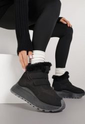 Czarne Sneakersy Śniegowce Vices na Grubej Podeszwie z Zapięciem na Rzep i Futrem Nelisella. Czarne trapery i śniegowce Born2be, z jeansu. Za 109.99 zł.