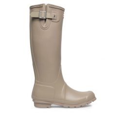Kalosze Hunter. Brązowe kalosze Hunter, bez wzorów. Za 279.99 zł.