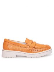 Remonte Lordsy D1H03-38 Pomarańczowy. Brązowe lordsy Remonte, bez wzorów, ze skóry, bez obcasa, bez zapięcia. Za 379.99 zł.
