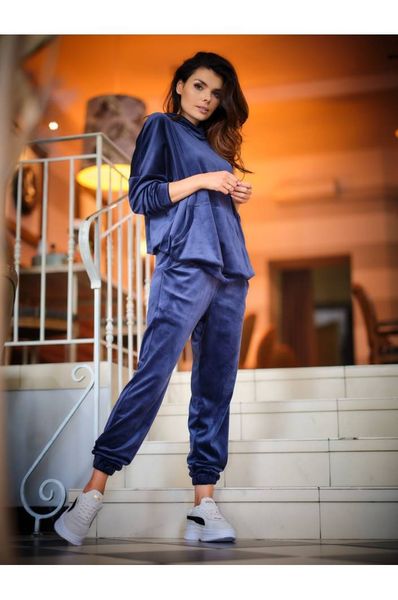 Welurowe Spodnie Dresowe - Granatowe. Spodnie dresowe Awama, l, bez wzorów, z dresówki. Za 228.90 zł.