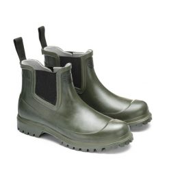 Kalosze turystyczne damskie Superga 798 Rubber Boots. Zielone kalosze Superga, bez wzorów. Za 215.00 zł.