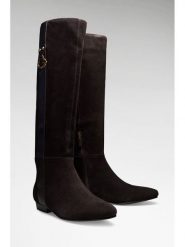Guess Kozaki FLFA2N SUE11 Brązowy ciemny. Brązowe kozaki Guess, bez obcasa, na płaskiej podeszwie, bez zapięcia. Za 824.99 zł.
