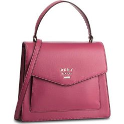 Torebka DKNY - Whitney-Ns Th Satche R91DHA96 Pink PNK. Czerwone torby na ramię DKNY, bez wzorów, ze skóry, na ramię, bez dodatków. W wyprzedaży za 589.00 zł.