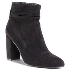 DeeZee WYL2299-1 Czarny. Czarne botki DeeZee, bez wzorów, z materiału, bez obcasa, bez zapięcia. Za 139.99 zł.
