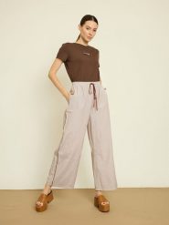 BGN Spodnie w kolorze szarym rozmiar: 36. Szare spodnie materiałowe BGN, na co dzień, bez wzorów, z materiału. Za 100.99 zł.