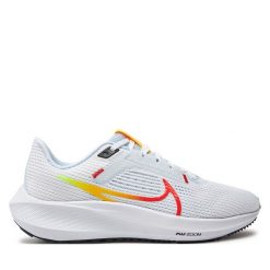 Buty do biegania Nike. Niebieskie obuwie sportowe Nike, bez zapięcia, do biegania. Za 539.99 zł.