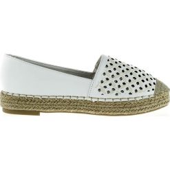 Espadryle ażurowe z plecionką białe Vices (38). Białe espadryle vices, w ażurowe wzory, bez obcasa, bez zapięcia. Za 64.00 zł.