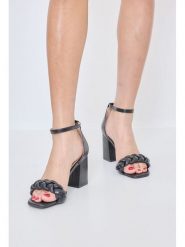 Bellucci Sandały w kolorze czarnym rozmiar: 36. Czarne sandały Bellucci, bez wzorów, z otwartym noskiem, bez obcasa, na koturnie, bez zapięcia. Za 86.99 zł.