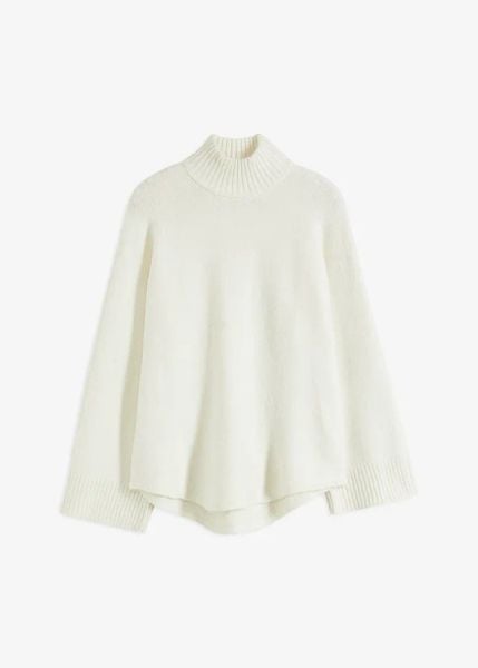 Sweter ze stójką. Fioletowe swetry bonprix, bez wzorów, bez ramiączek. Za 107.99 zł.