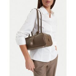 Torebka GINO ROSSI. Brązowe torebki klasyczne Gino Rossi, bez wzorów, bez dodatków. Za 159.99 zł.