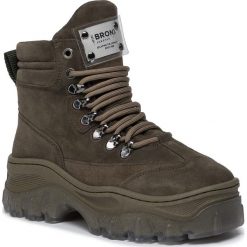 Trapery BRONX - 43231-C BX 1553 Khaki 851. Zielone trapery i śniegowce Bronx, z materiału. Za 739.00 zł.