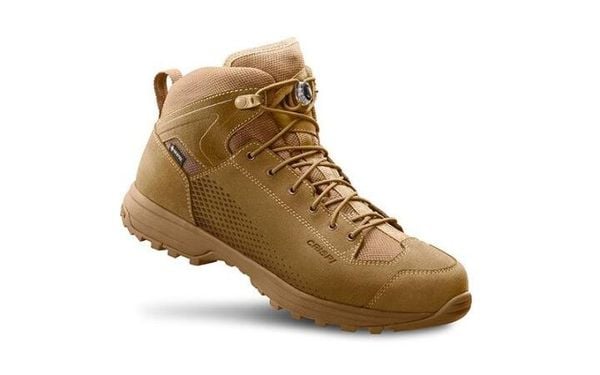 Buty militarne trekkingowe Crispi AT 4 GTX. Brązowe trekkingi Crispi, z gore-texu, trekkingowe. Za 1,146.65 zł.