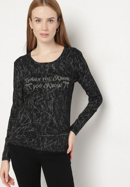 Czarna Bluzka Typu Longsleeve z Geometrycznym Wzorem Unila. Czarne bluzki Born2be, s, bez wzorów, z jeansu, biznesowe, bez kołnierzyka, bez ramiączek. Za 44.99 zł.