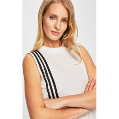 Adidas Performance - Top. Białe topy adidas Performance, m, bez wzorów, z bawełny, bez kołnierzyka, bez ramiączek. Za 129.90 zł.