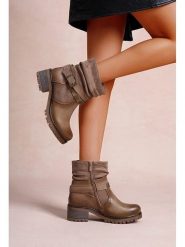 Foreverfolie Botki w kolorze khaki rozmiar: 39. Brązowe botki Foreverfolie, bez wzorów, bez obcasa, bez zapięcia. Za 152.99 zł.