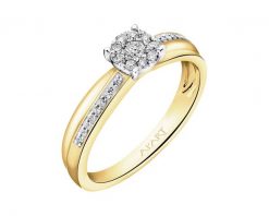 Pierścionek z żółtego złota z diamentami - 0,20 ct - próba 585. Żółte pierścionki Apart, z diamentem, złote. Za 3,790.00 zł.