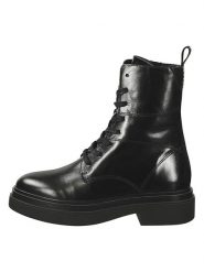 GANT Footwear Skórzane botki "Zandrin" w kolorze czarnym rozmiar: 38. Czarne botki GANT Footwear, bez wzorów, bez obcasa, bez zapięcia. Za 325.03 zł.