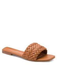 DeeZee Klapki Don't Stop Me KL-E82022-19 Brązowy. Brązowe klapki DeeZee, bez wzorów, ze skóry, bez obcasa. Za 69.99 zł.