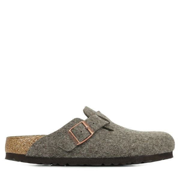 Klapki damskie Birkenstock Boston. Brązowe klapki Birkenstock, bez wzorów, z materiału, bez obcasa. Za 713.00 zł.