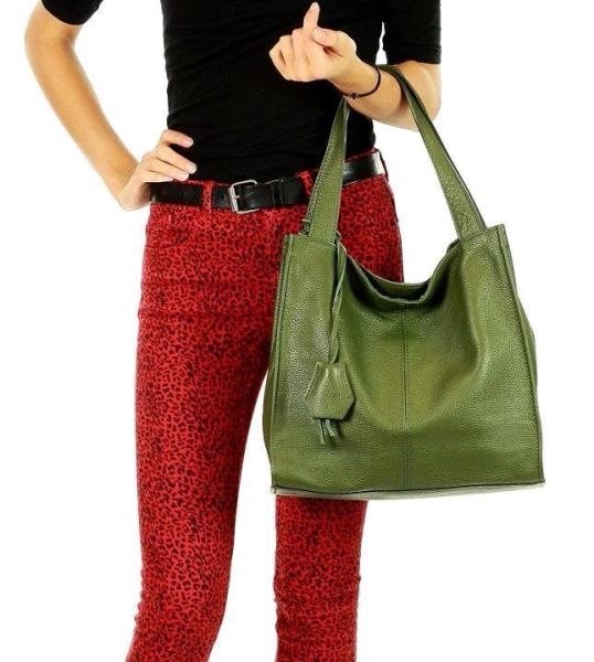 Shopperka skórzana MARCO MAZZINI zielona khaki s139r. Zielone shopper bez wzorów, ze skóry, bez dodatków. Za 449.00 zł.